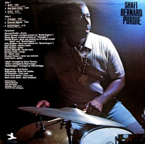 R-1045473-1327761632