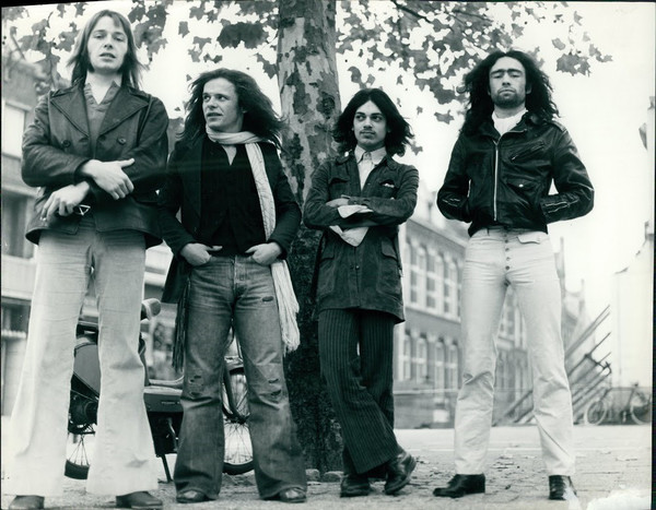 a-141624-1475963377-1198-jpeg